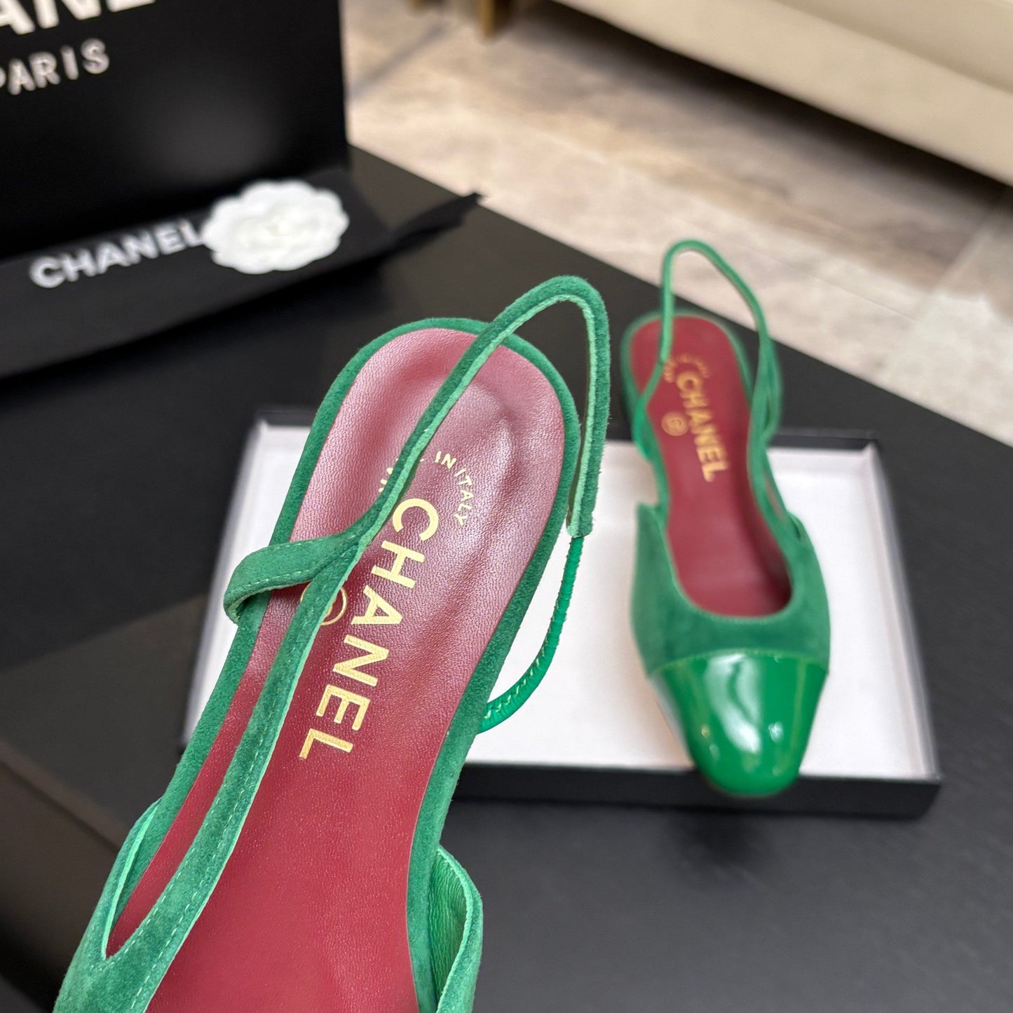 CC 26s Classic Slingback Flat Green Suede Patent Leather 907644