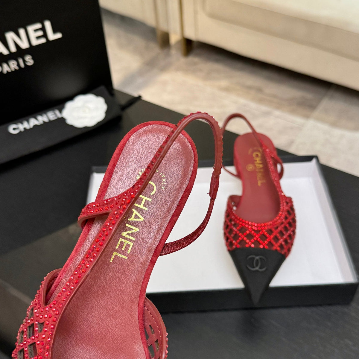 CC 26s Rhinestone Slingback Flat Shoe Red Black Suede Canvas 907697