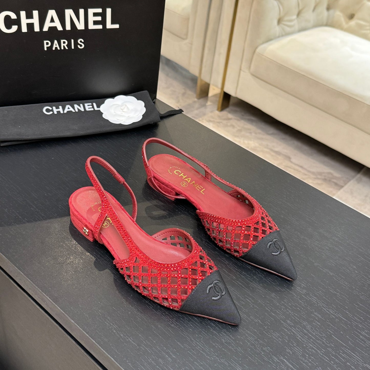 CC 26s Rhinestone Slingback Flat Shoe Red Black Suede Canvas 907697