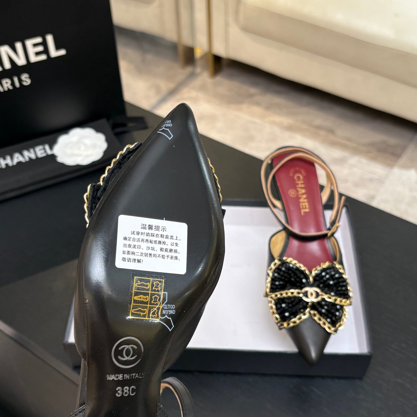 CC 26P Rhinestone-Encrusted Bow Slingback Black Leather 907739