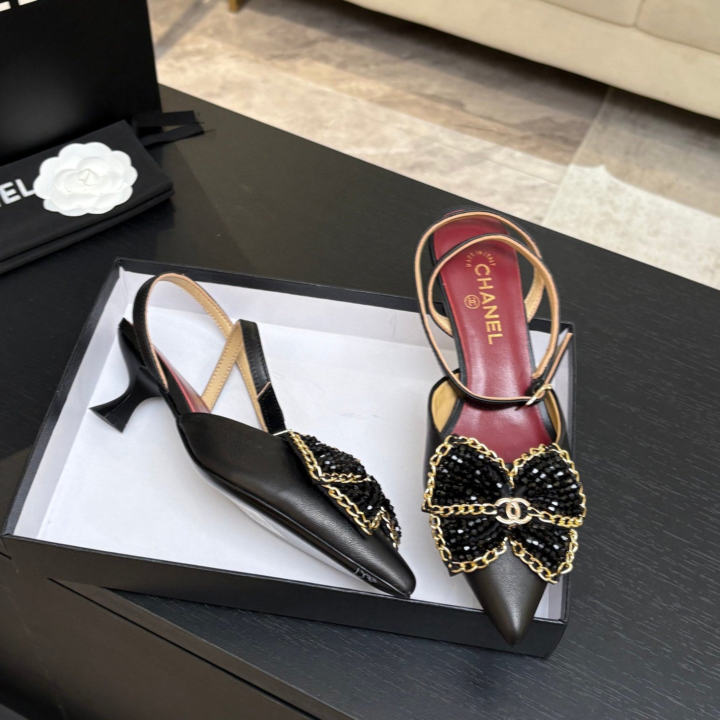 CC 26P Rhinestone-Encrusted Bow Slingback Black Leather 907739