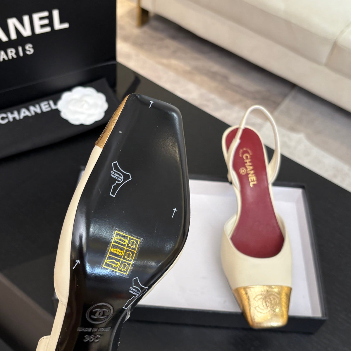 CC 26s Square Cap Toe Slingback 7cm Black Gold Lambskin 958029