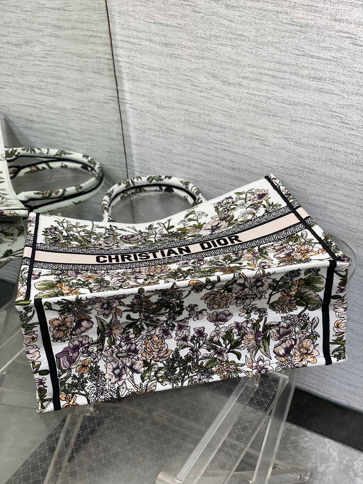 CD Medium Dior Book Tote Floral Motif White Pink Cotton
