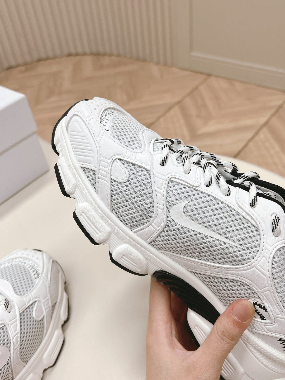CD 26s Chrono Sneakers White Black Cowhide Mesh 643753