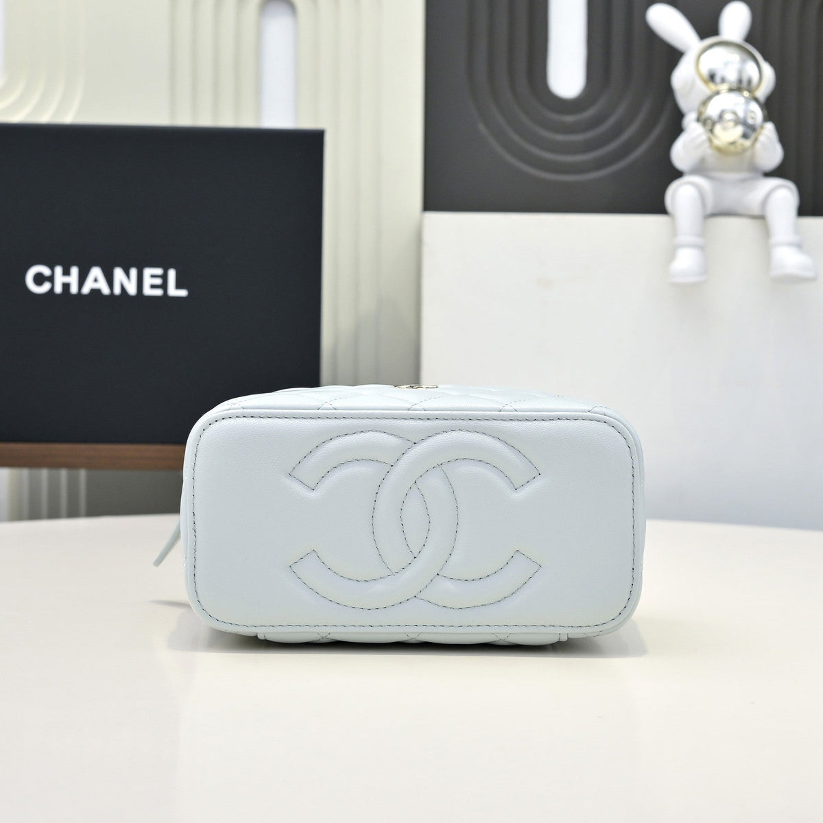 CC 26s Vanity Case Light Blue Pastel Quilted Lambskin 286287