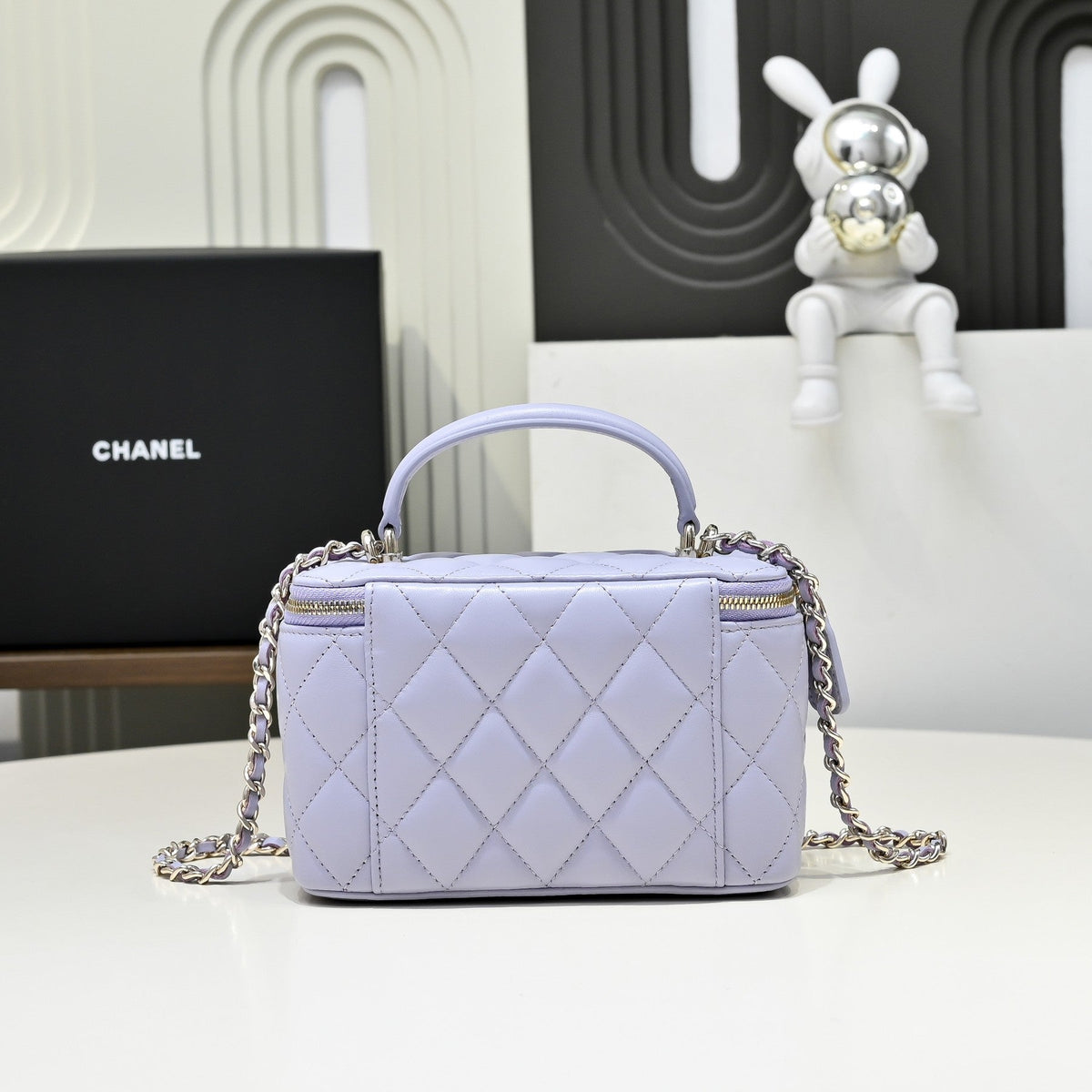 CC 26s Vanity Case Light Purple Quilted Lambskin 286290