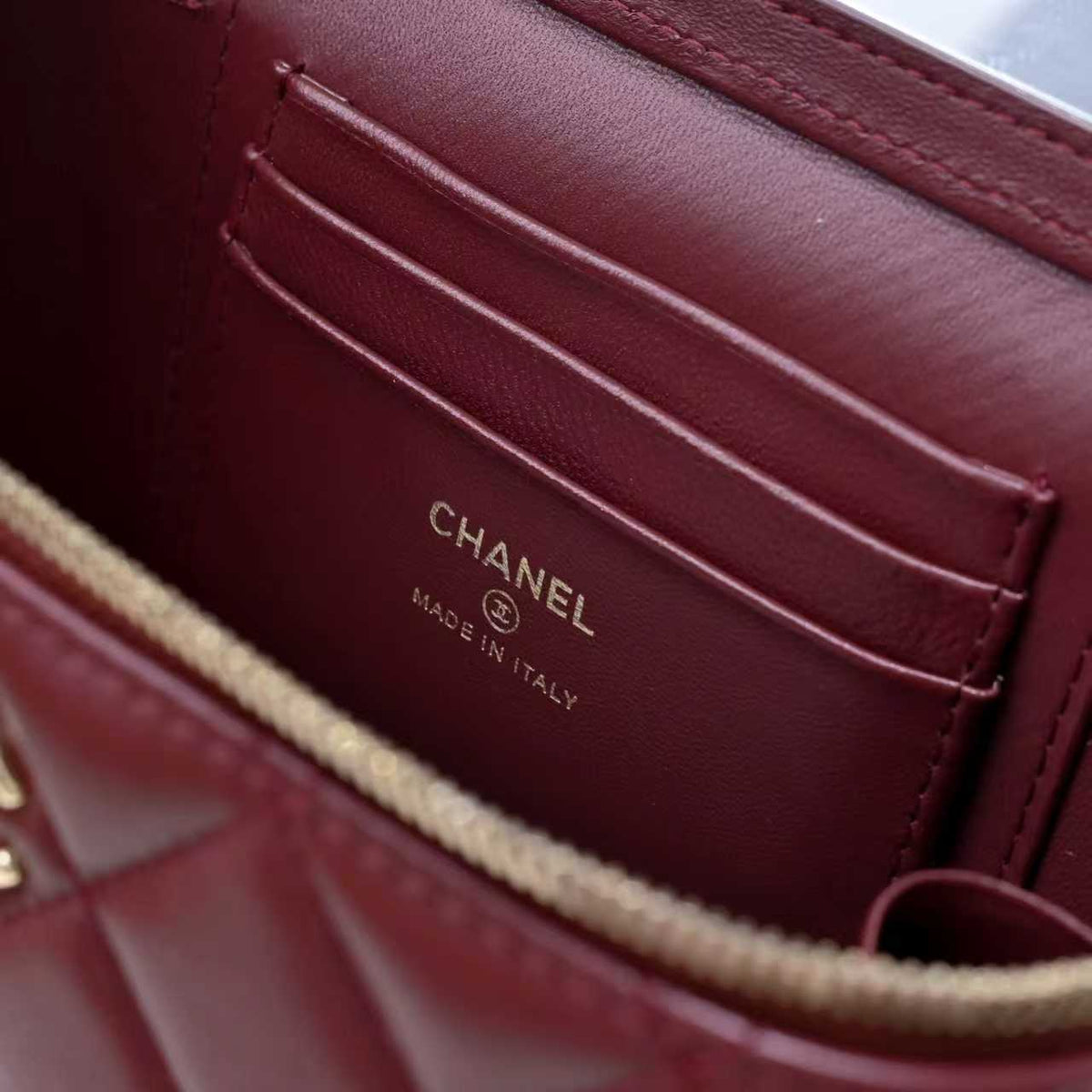 CC 26s Vanity Case Burgundy Quilted Lambskin 286285