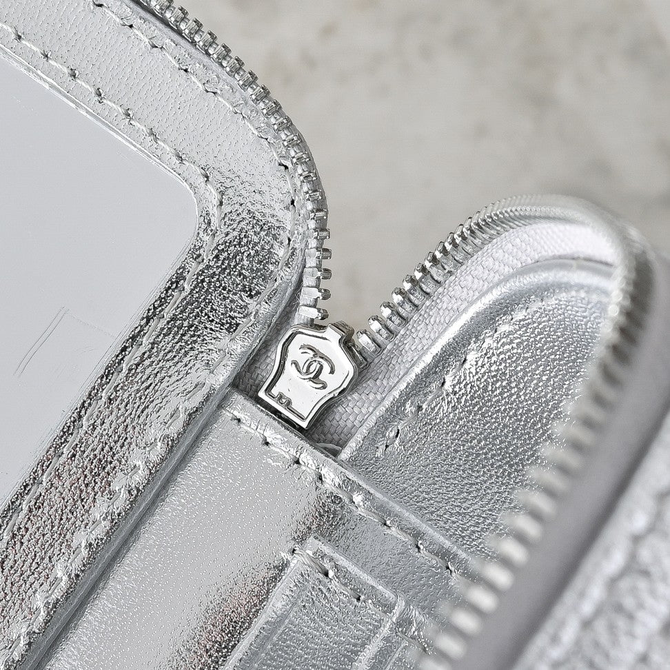 CC 25C Vanity Case Metallic Sliver Caviar Leather 286275