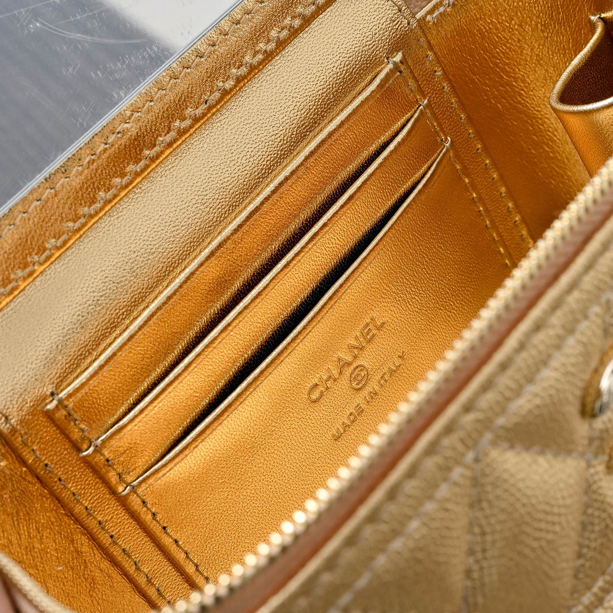CC 25C Vanity Case Metallic Gold Caviar Leather 286276