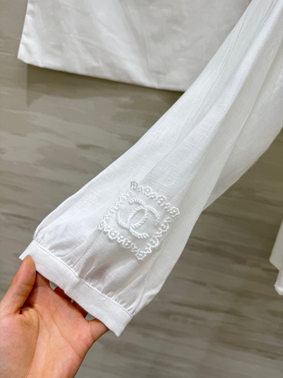 CC Pleated Shirt White Cotton Linen 343303