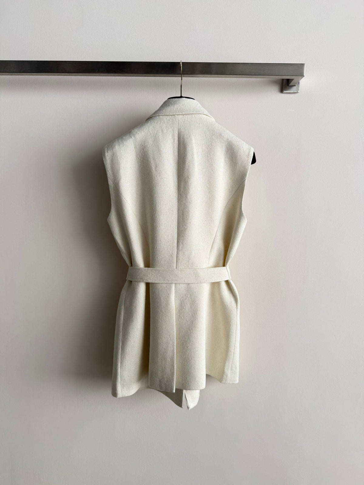 CC 26s Vest Ivory Wool Viscose 338886
