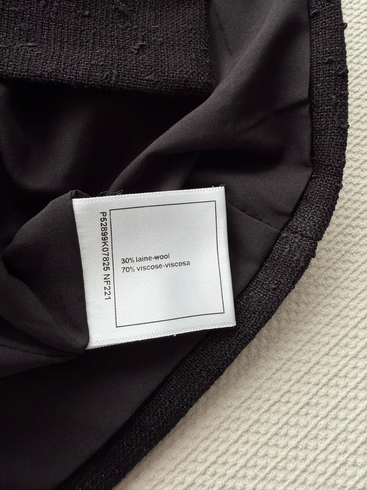 CC 26s Vest Black Wool Viscose 338885