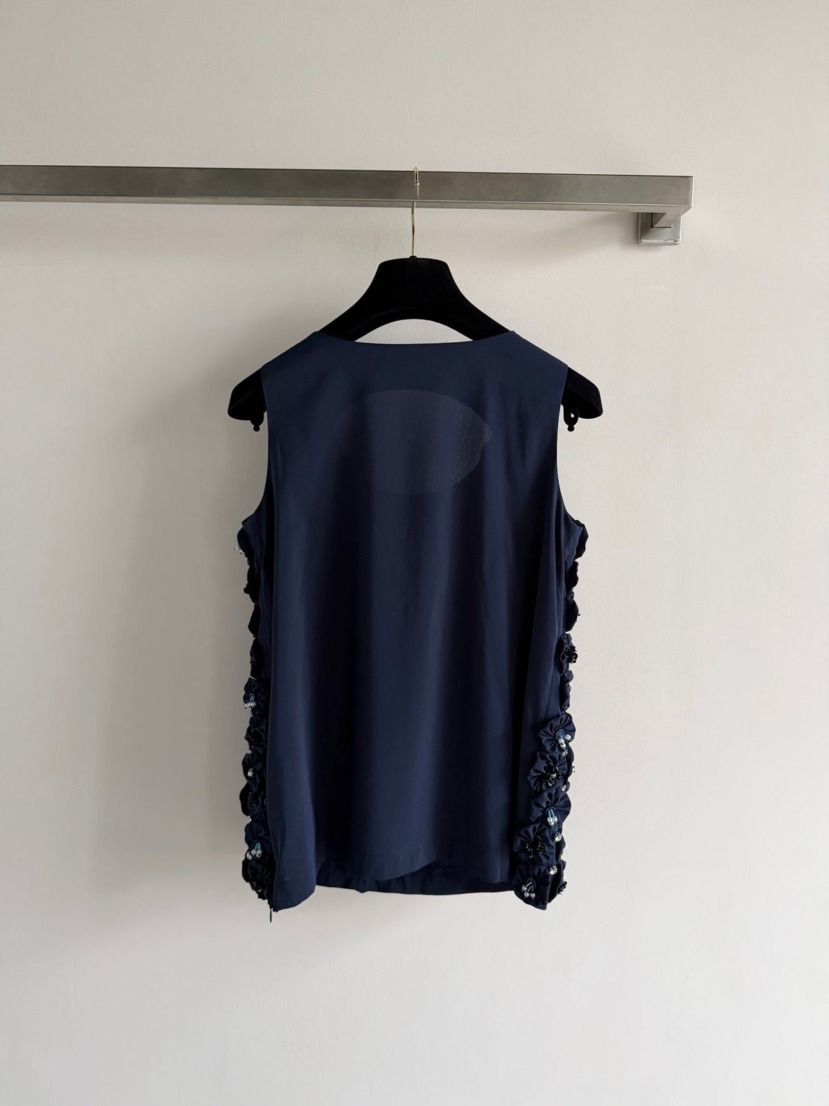 Chanel 26s Sleeveless Top Style 1172