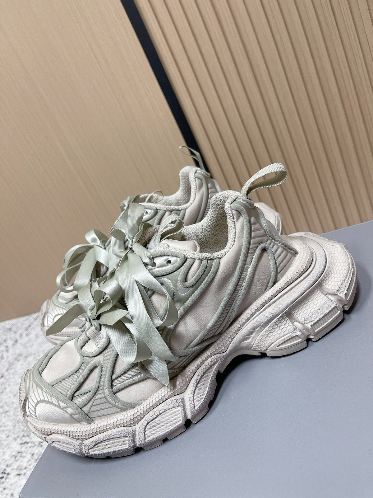 Balenciaga Sneaker Mesh Lace-up Light Gray Fabric 534185