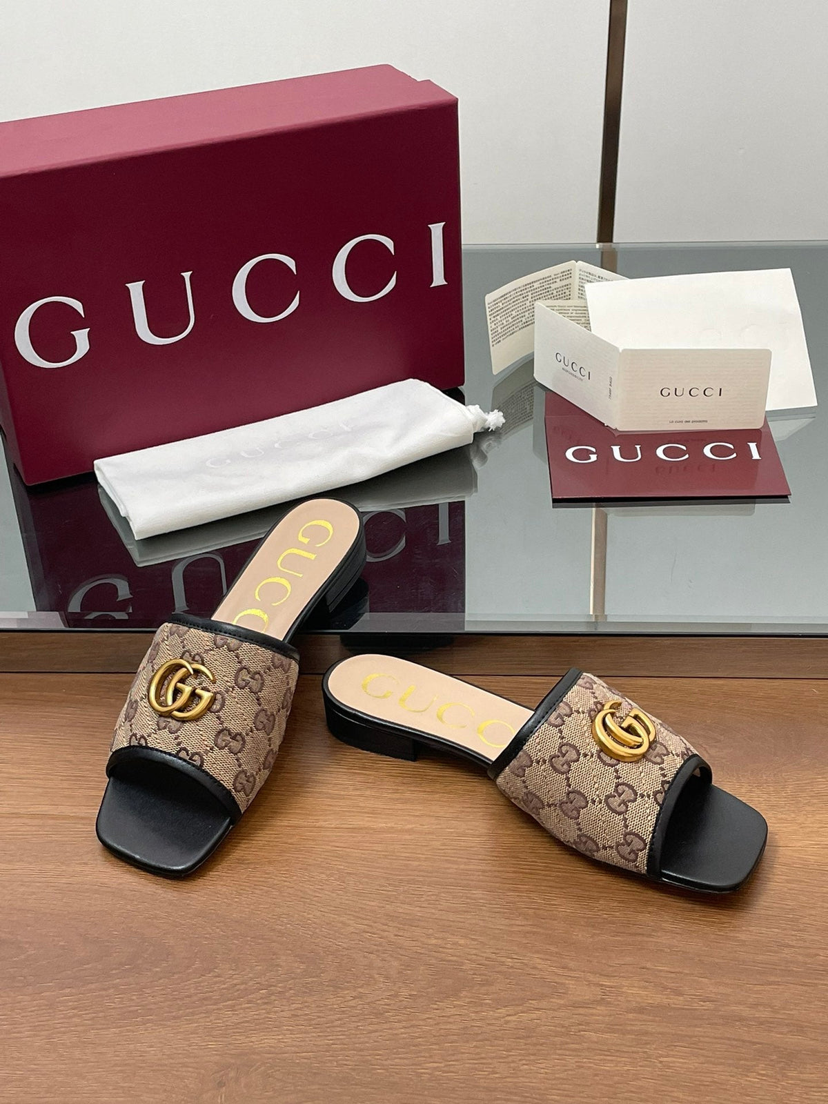 GG Matelasse Slide Sandals Black Beige Canvas Sheepskin 646487