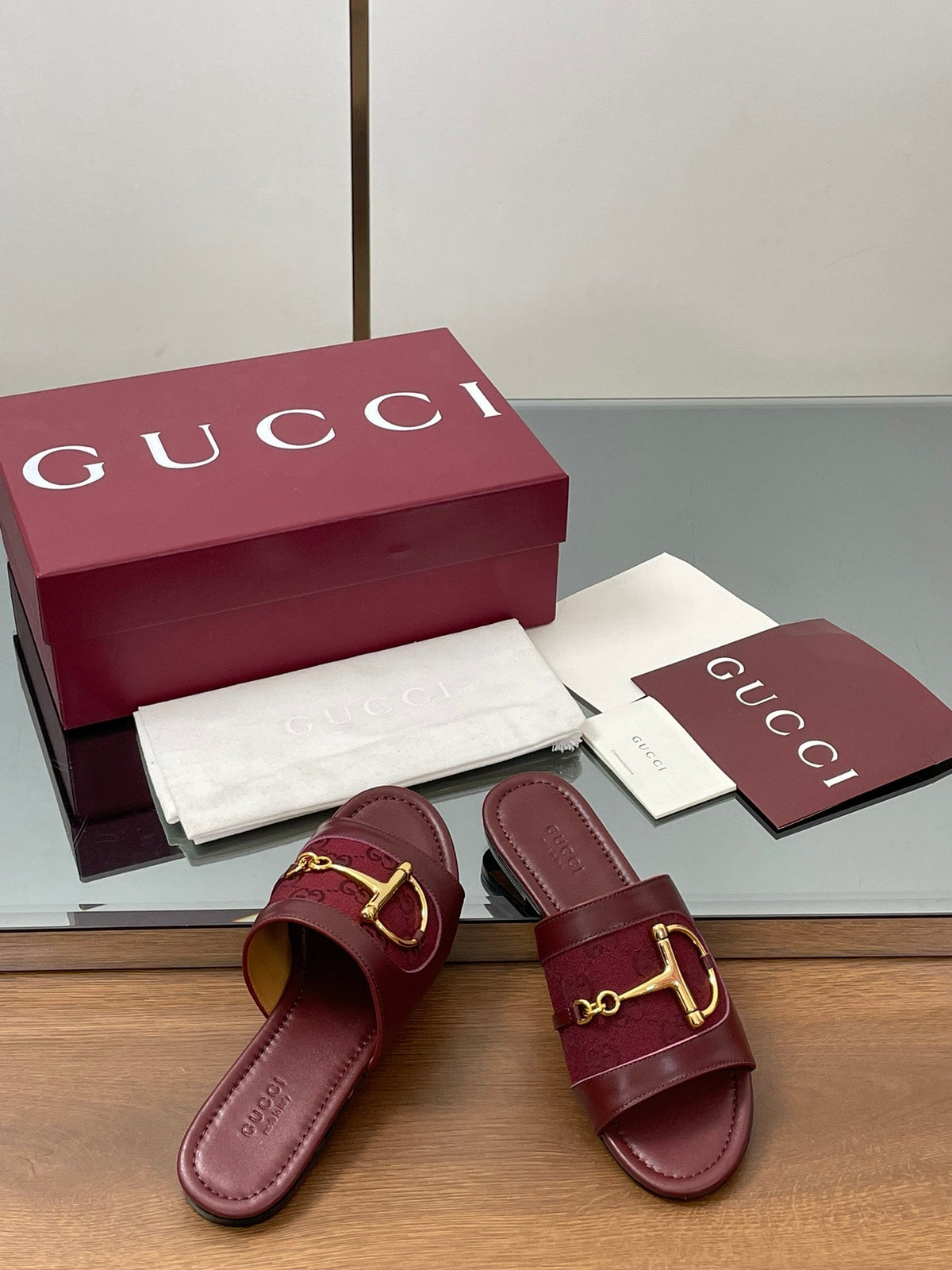 GG D-Shaped Sandals Burgundy Sheepskin Canvas 646461