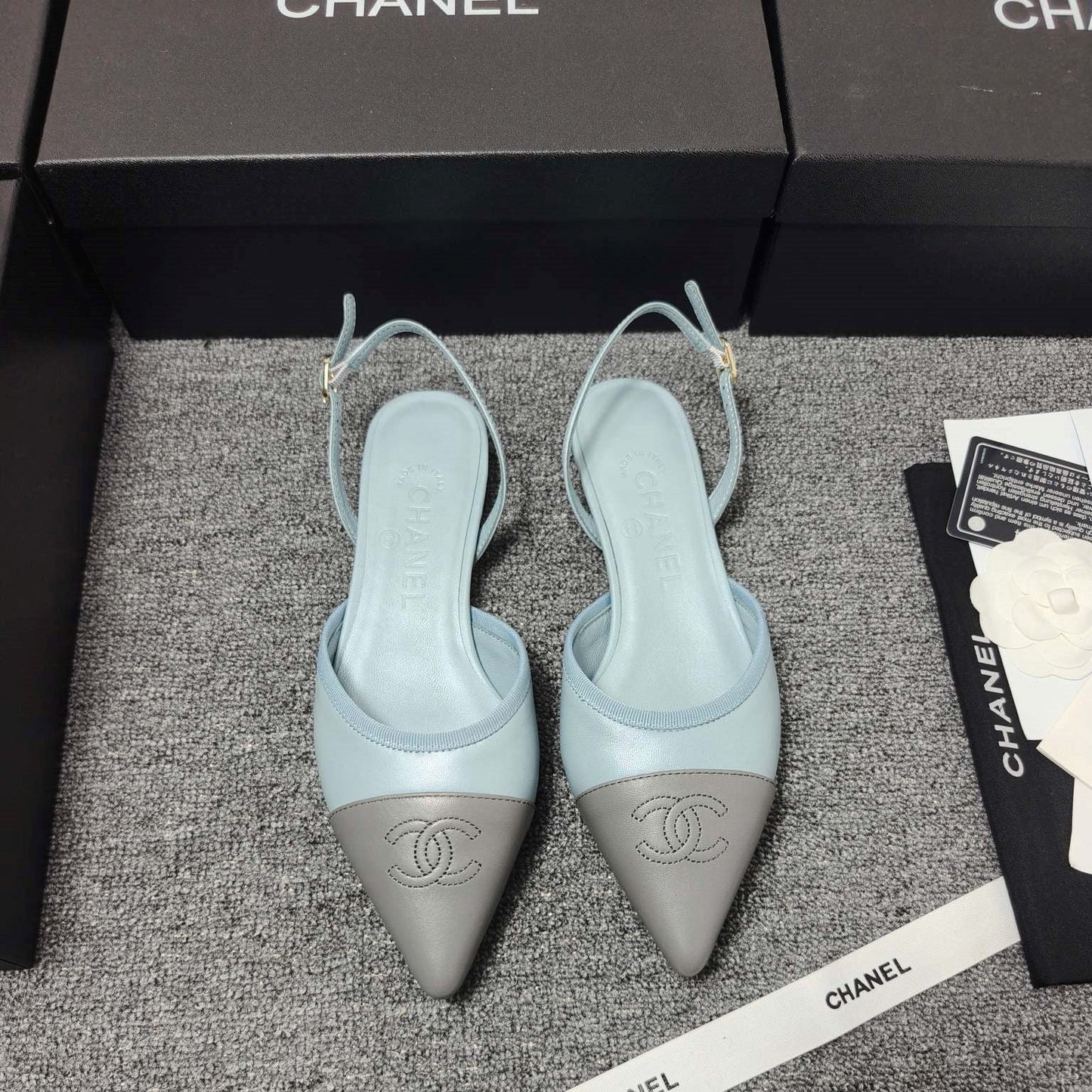 CC 26s Slingback Pointed Grey Blue Leather 681974