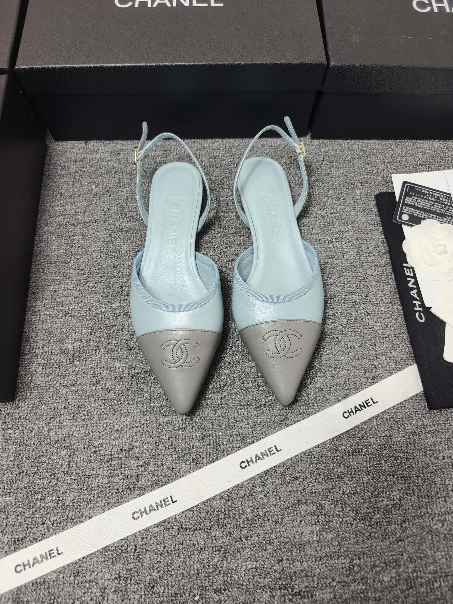 CC 26s Slingback Pointed Grey Blue Leather 681974