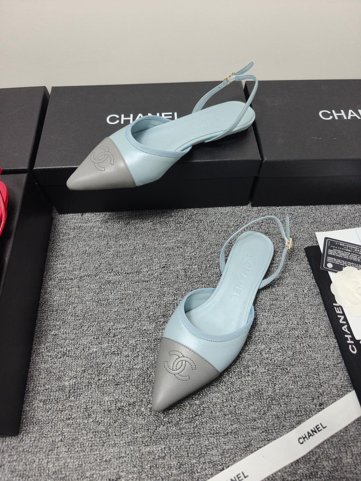CC 26s Slingback Pointed Grey Blue Leather 681974