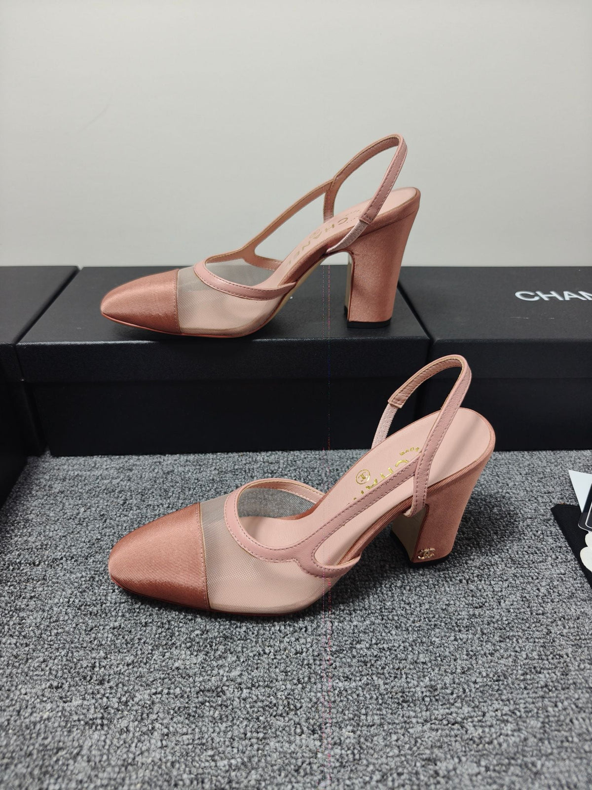 CC 26s Slingback 9.5cm Pink Mesh Fabric Sheepskin 681988