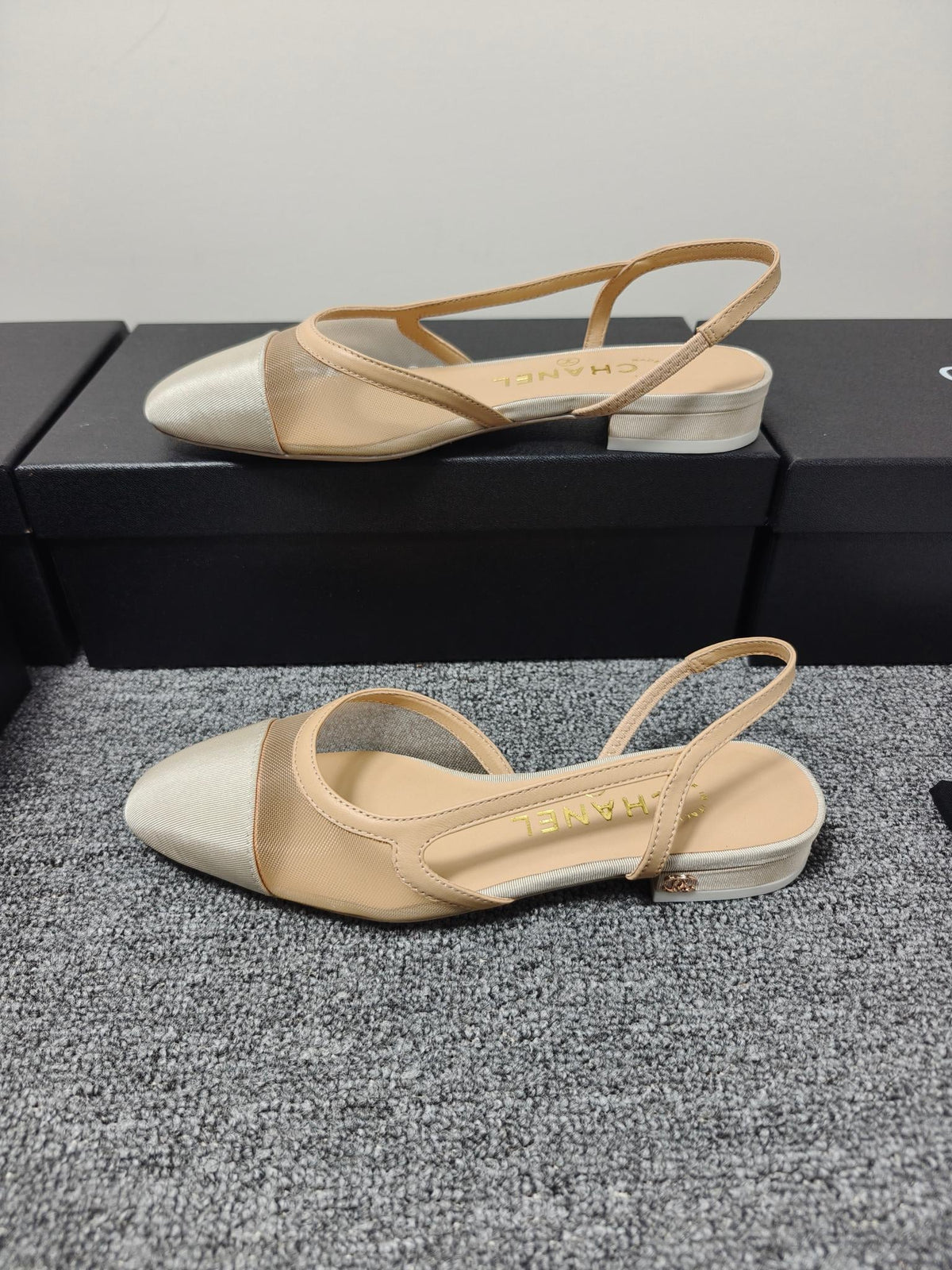 CC 26s Slingback Beige Mesh Fabric Sheepskin 682001