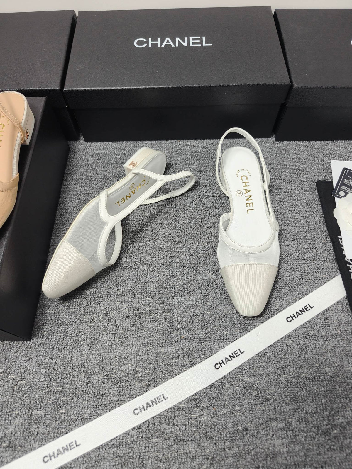 CC 26s Slingback White Mesh Fabric Sheepskin 682002