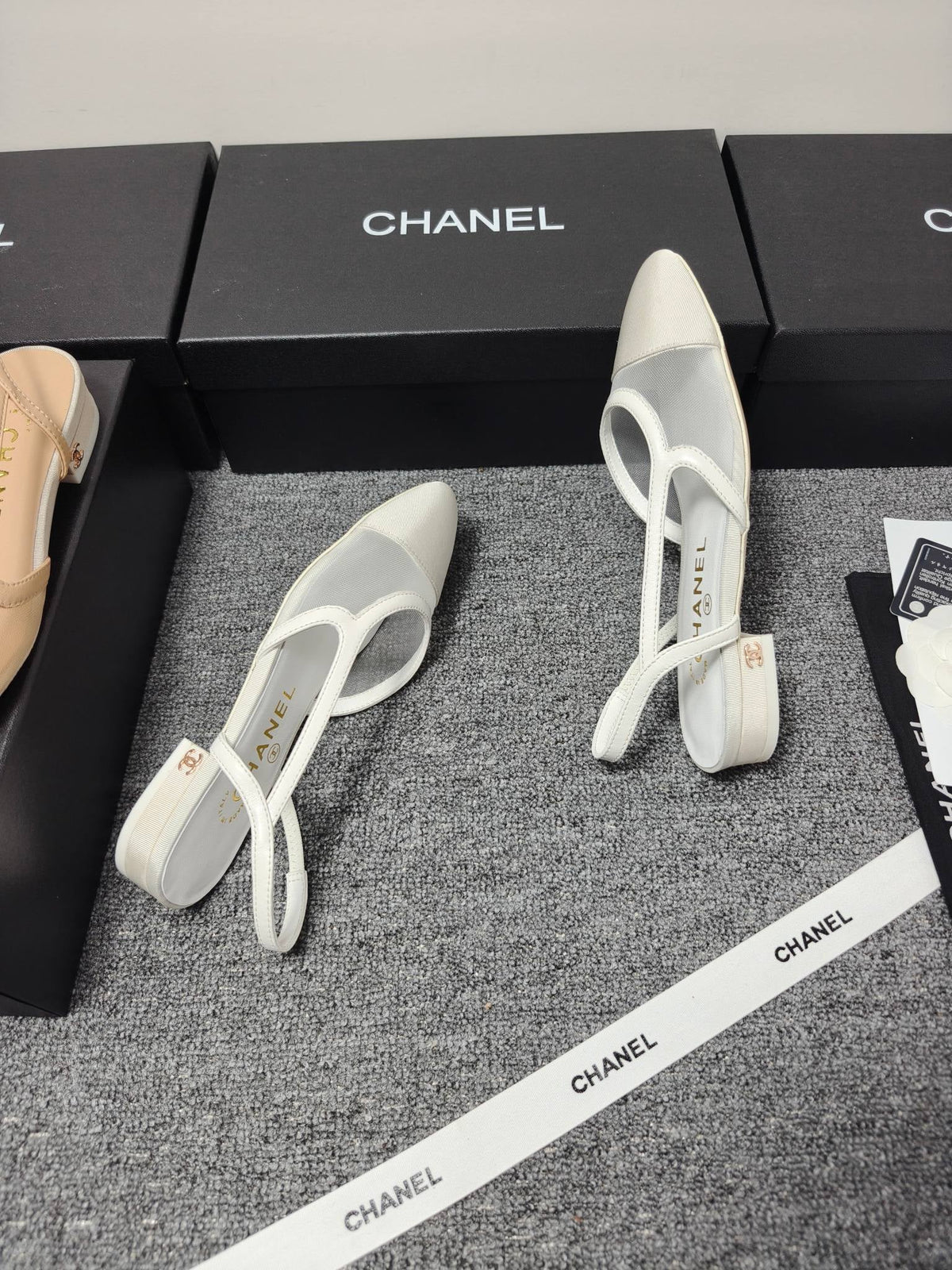 CC 26s Slingback White Mesh Fabric Sheepskin 682002