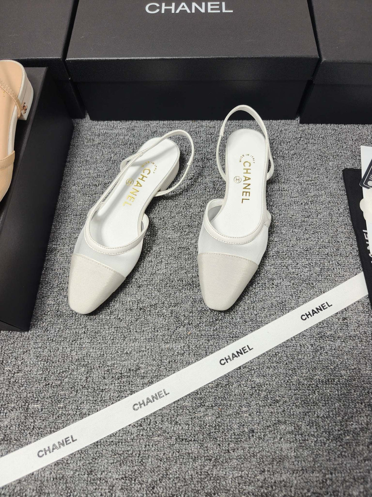 CC 26s Slingback White Mesh Fabric Sheepskin 682002