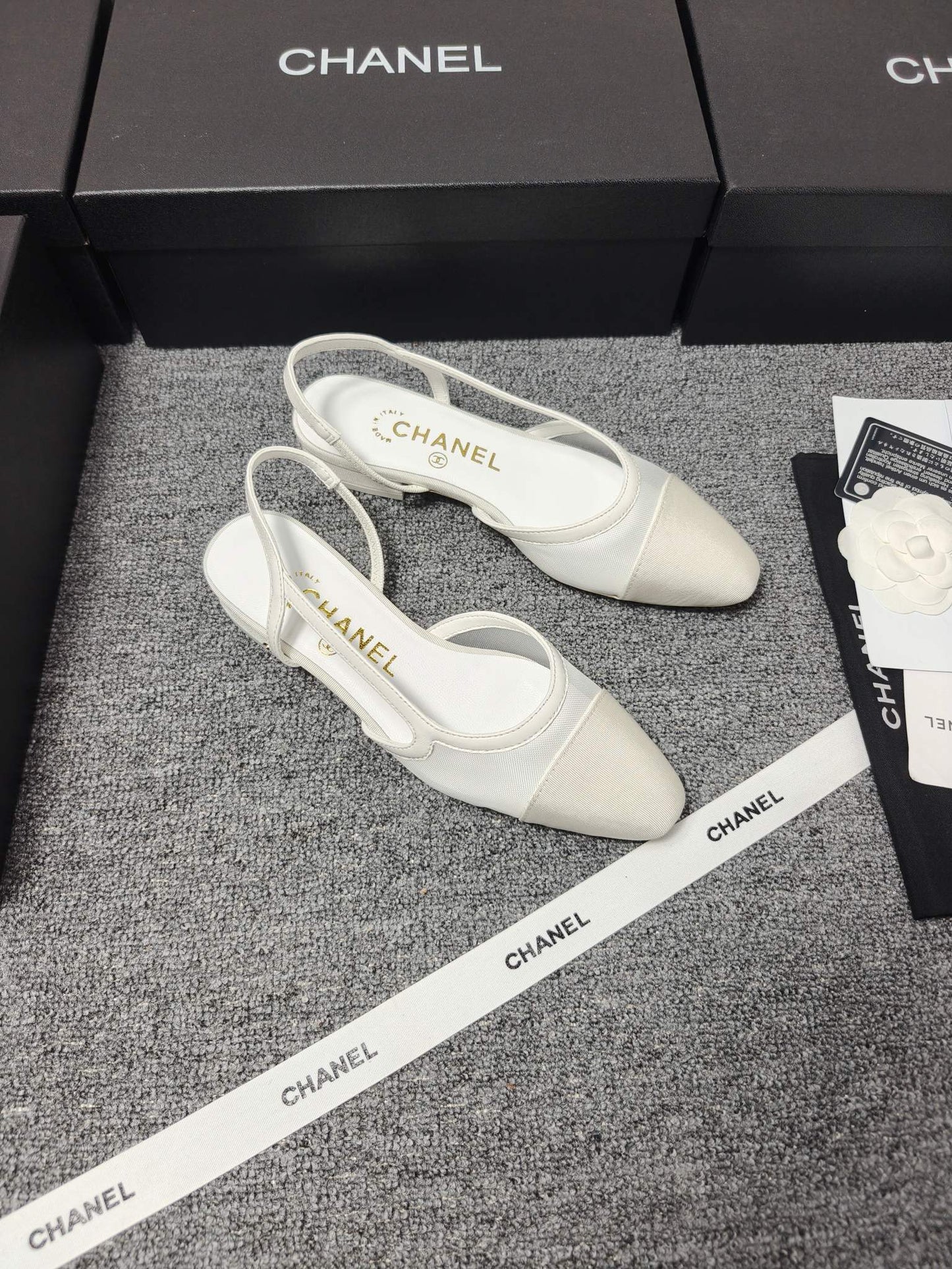 CC 26s Slingback White Mesh Fabric Sheepskin 682002