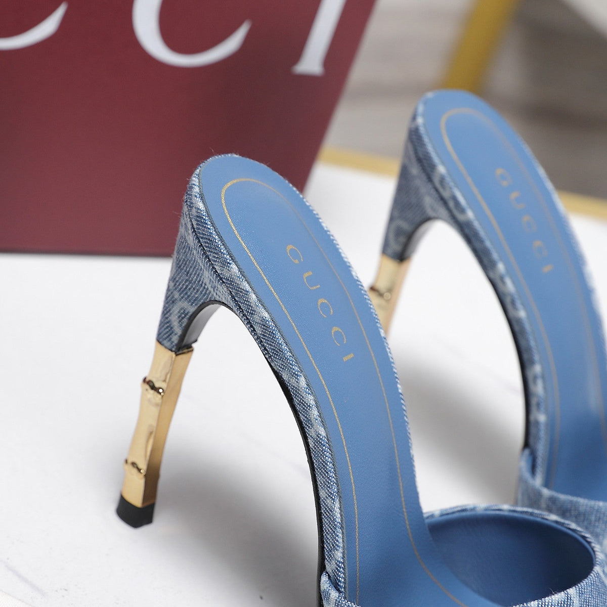 GG 26s Slide 10.5 With Bamboo Motif Blue Canvas 961216