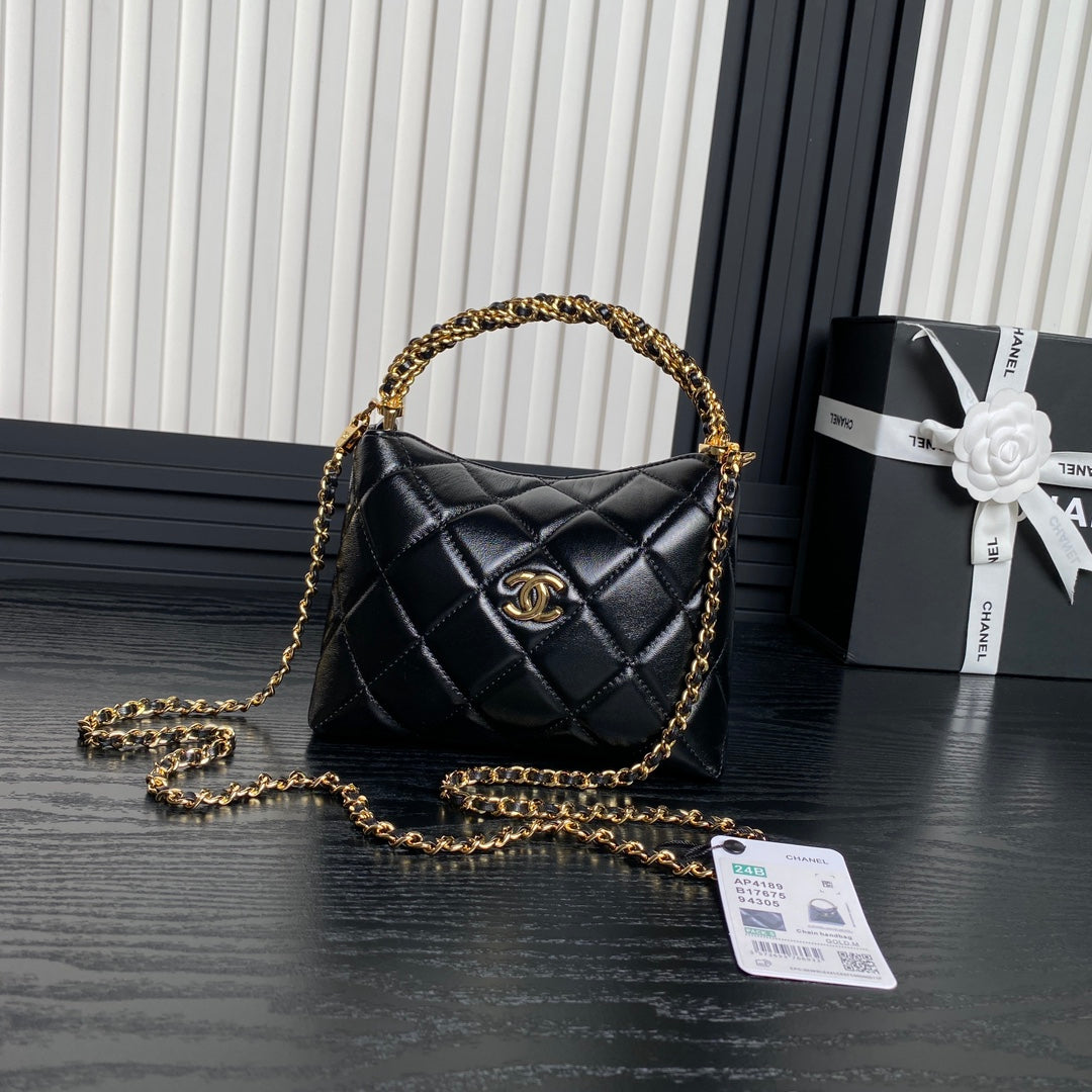 CC 24B Hobo Lunch Bag Black Calfskin 286206