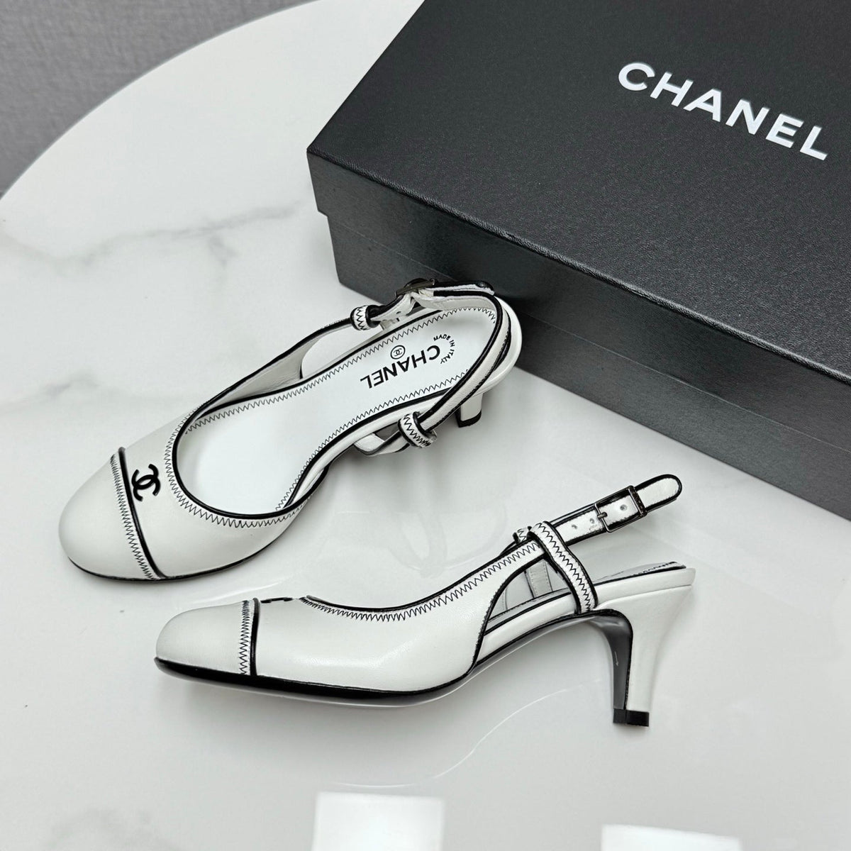 CC 25 Slingback 50mm White Black Sheepskin 368796
