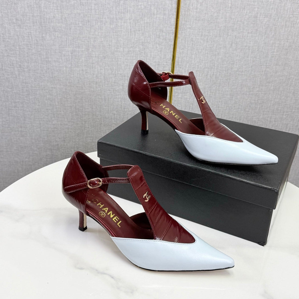 CC T-Strap Kitten Heels White Brown Sheepskin 619977