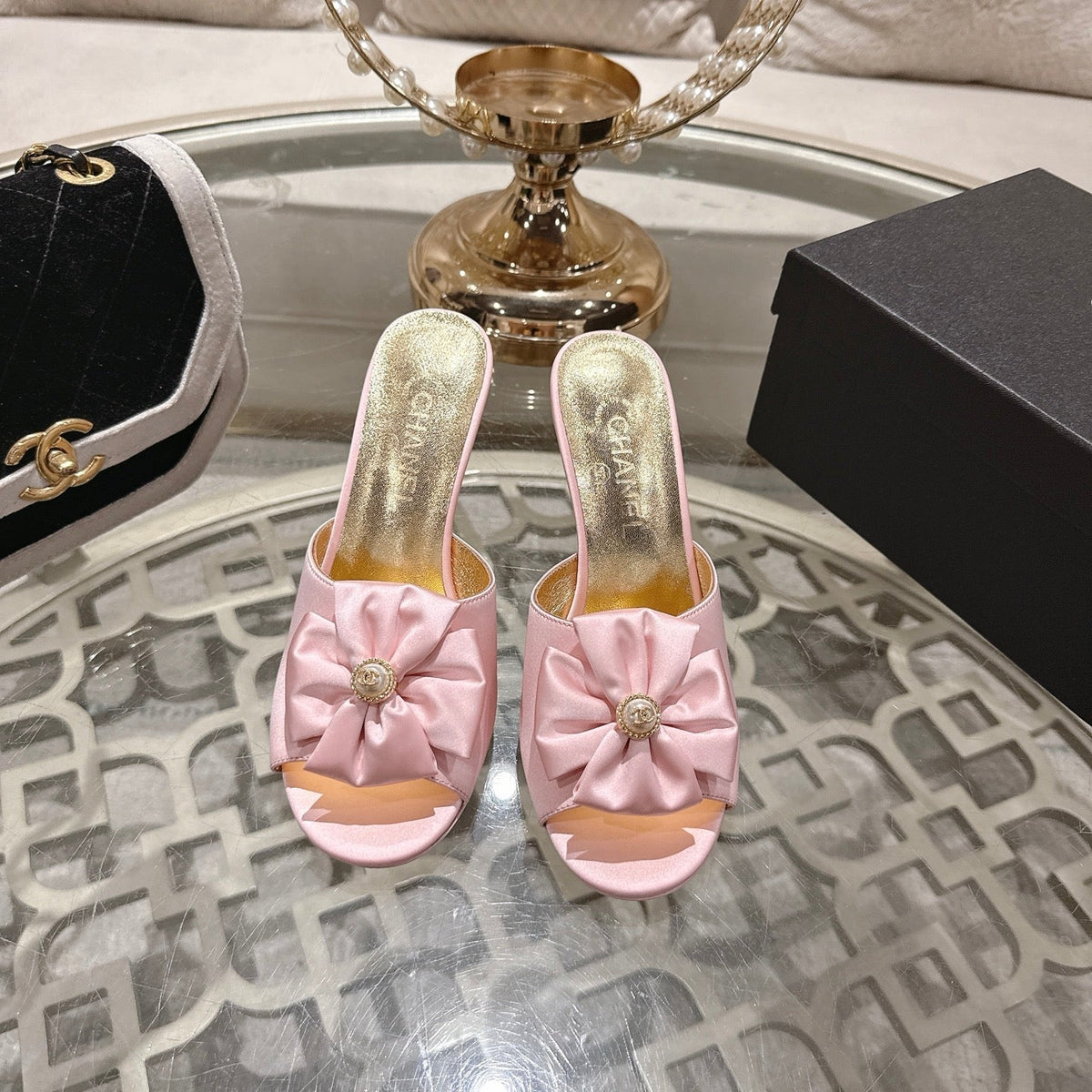CC 26s Camellia High-Heeled Slippers Pink Gold Sheepskin 627028