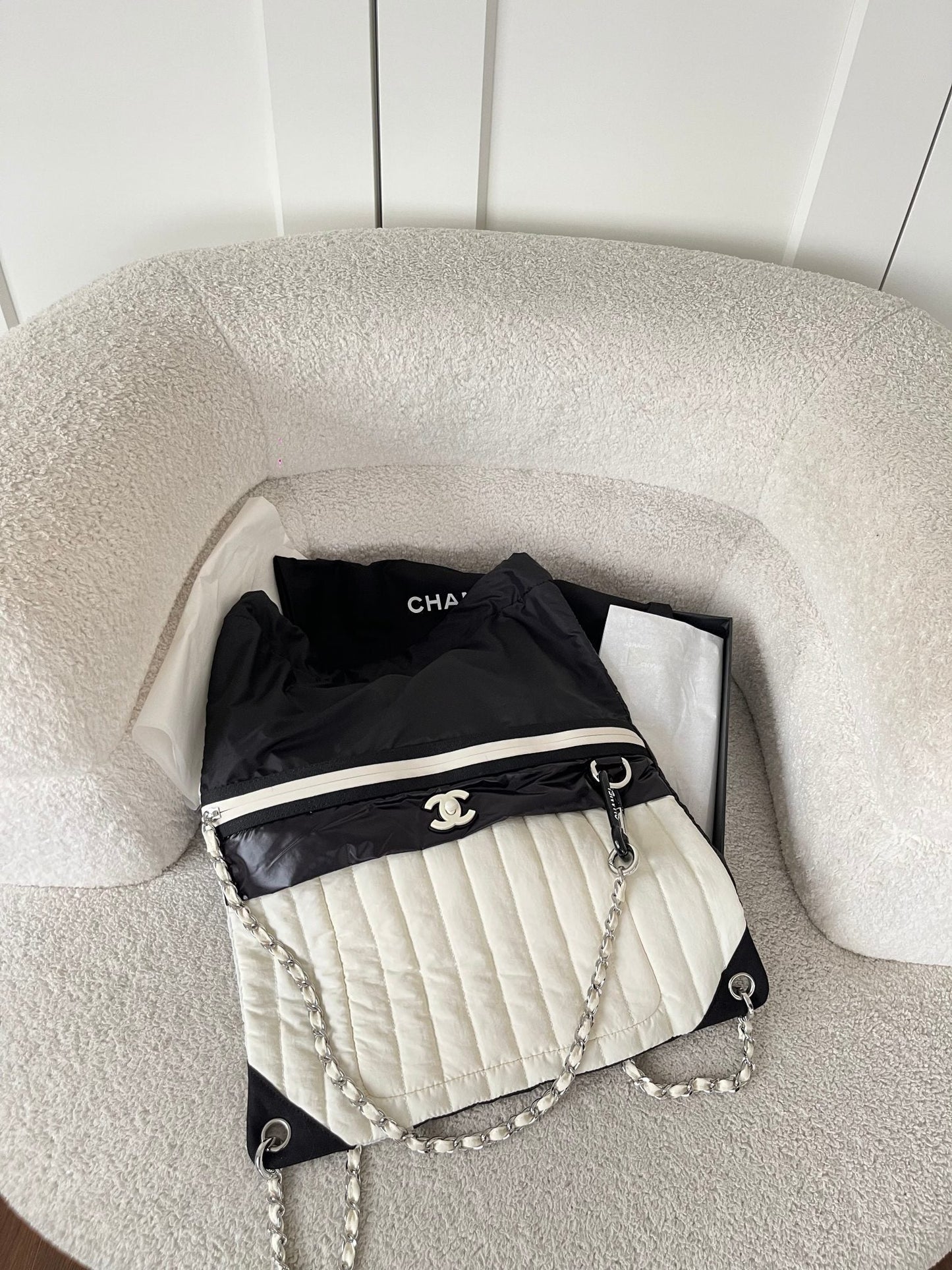 CC 26s Sea Drawstring Backpack Black White Nylon