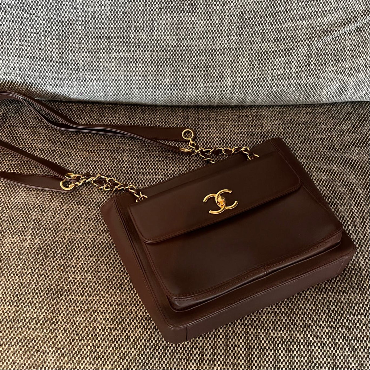 CC 26s Pocket Tote Bag Coffee Lambskin