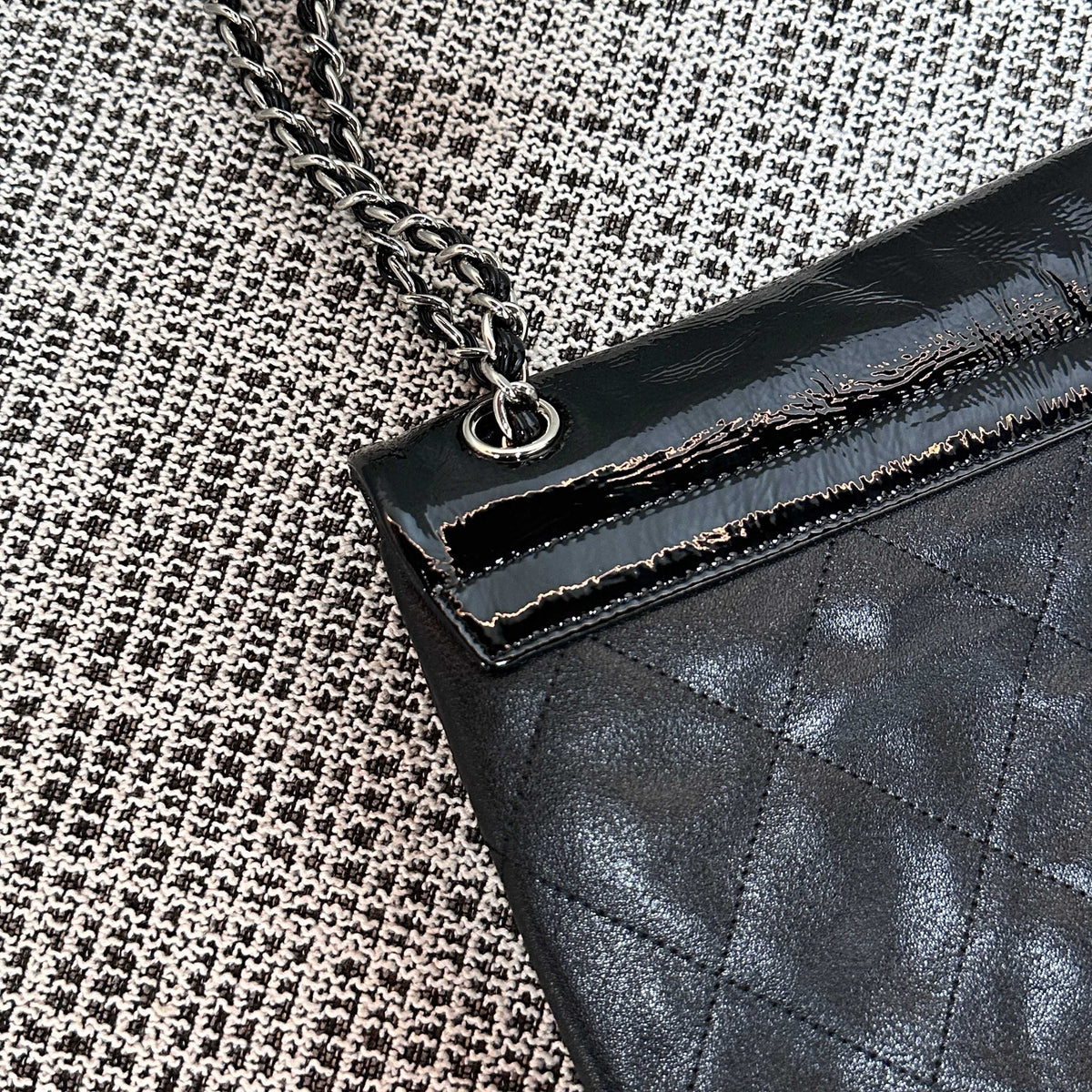 CC 26s Flap Tote Bag Black Oil Wax Leather