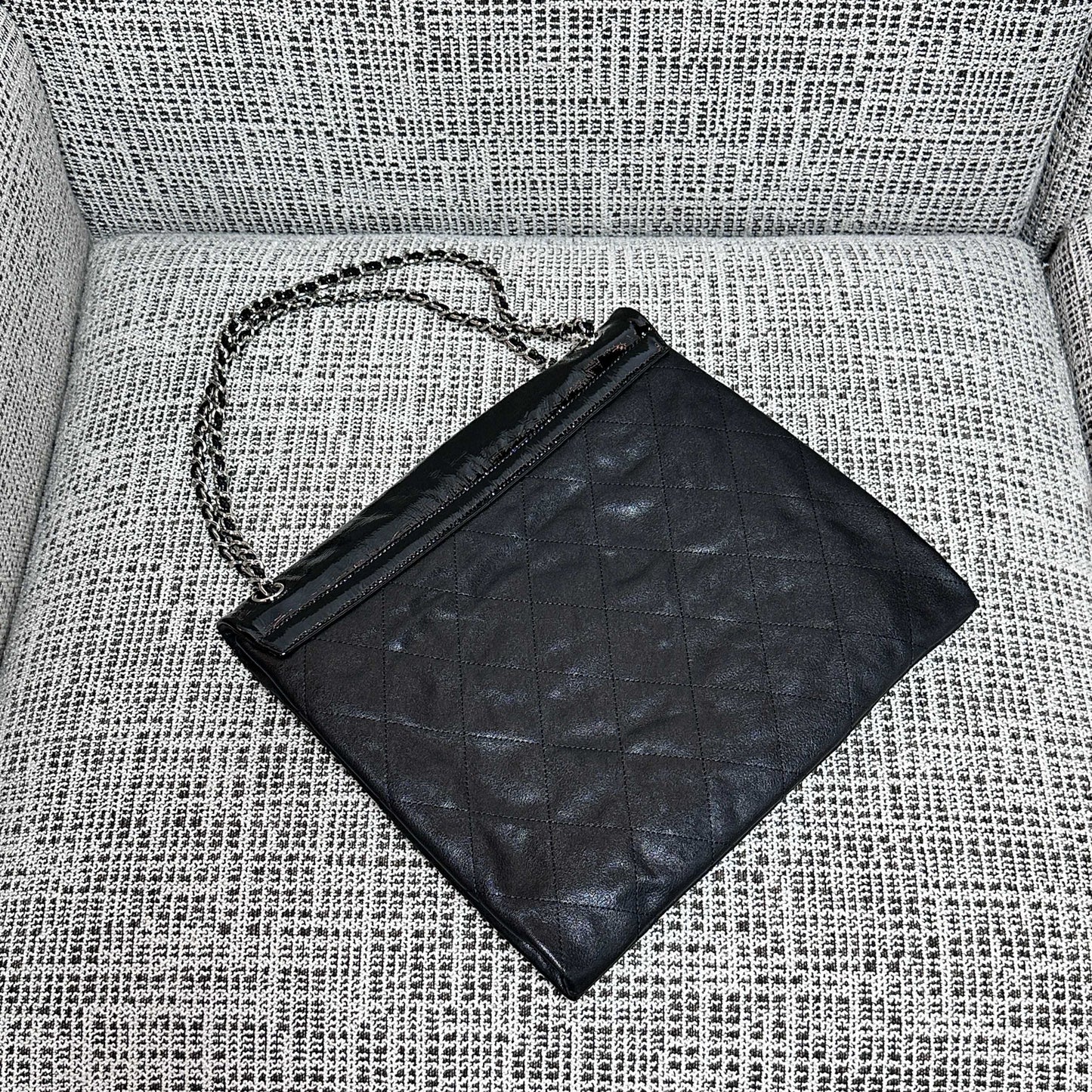 CC 26s Flap Tote Bag Black Oil Wax Leather