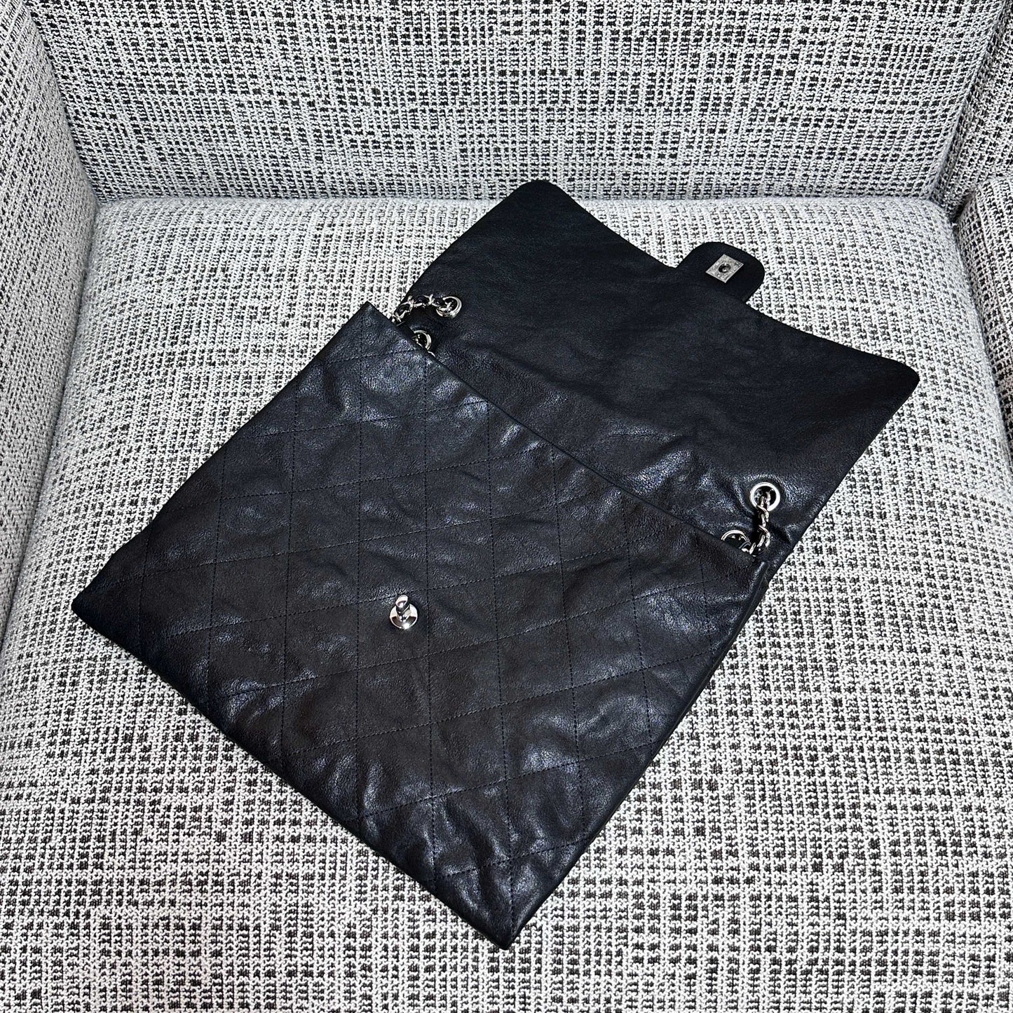 CC 26s Flap Tote Bag Black Oil Wax Leather