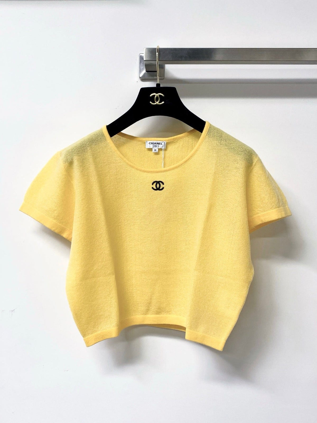 Chanel 26s Cropped Short-Sleeved Knit Top Style 1224