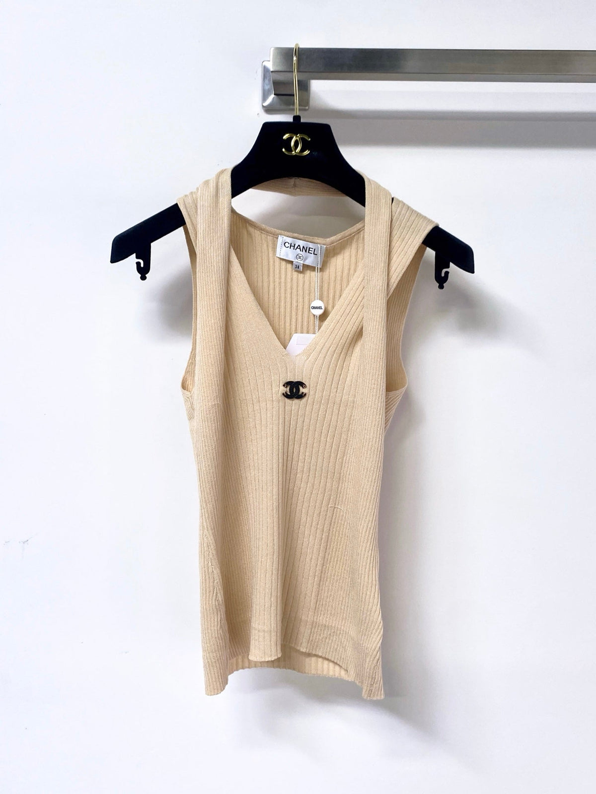 Chanel 26s Knitted Sleeveless Top Style 1169