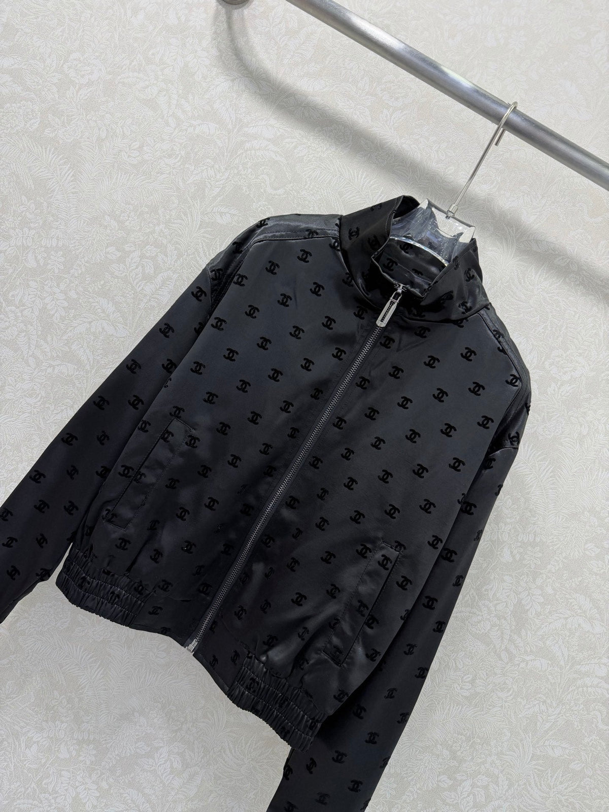 CC 26s Jacket Black Satin 353040