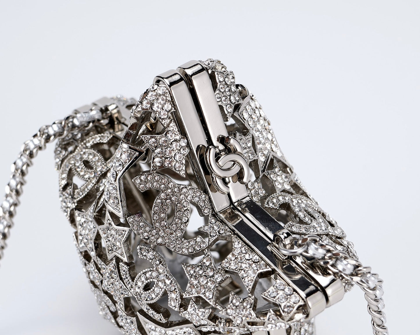 CC 25A Metier's d'Art Star Minaudiere Strass Crystals Clutch Bag