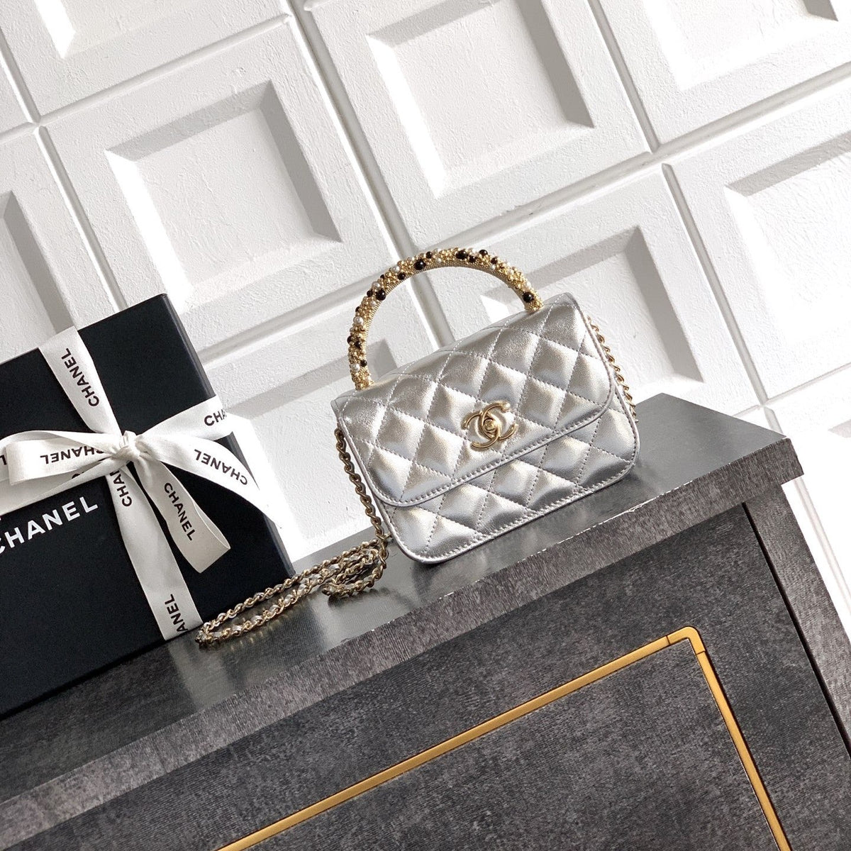 CC Mini Flap Bag 15 With Handle Sliver Metalic Lambskin