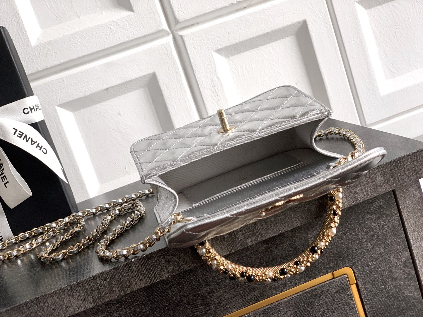 CC Mini Flap Bag 15 With Handle Sliver Metalic Lambskin