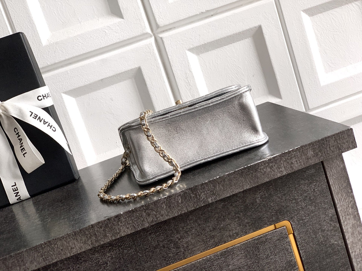 CC Mini Flap Bag 15 With Handle Sliver Metalic Lambskin