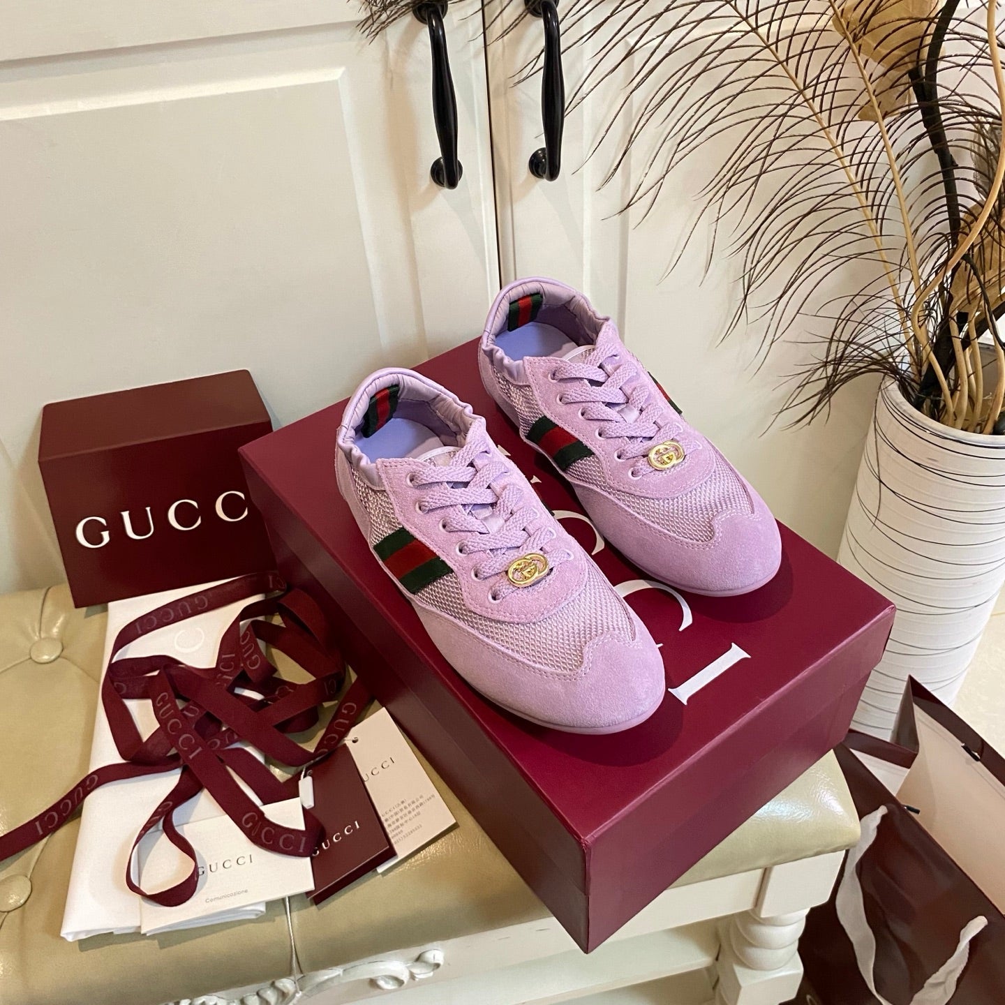 Gucci 26s Sneaker In Light Purple Suede And Mesh Fabric