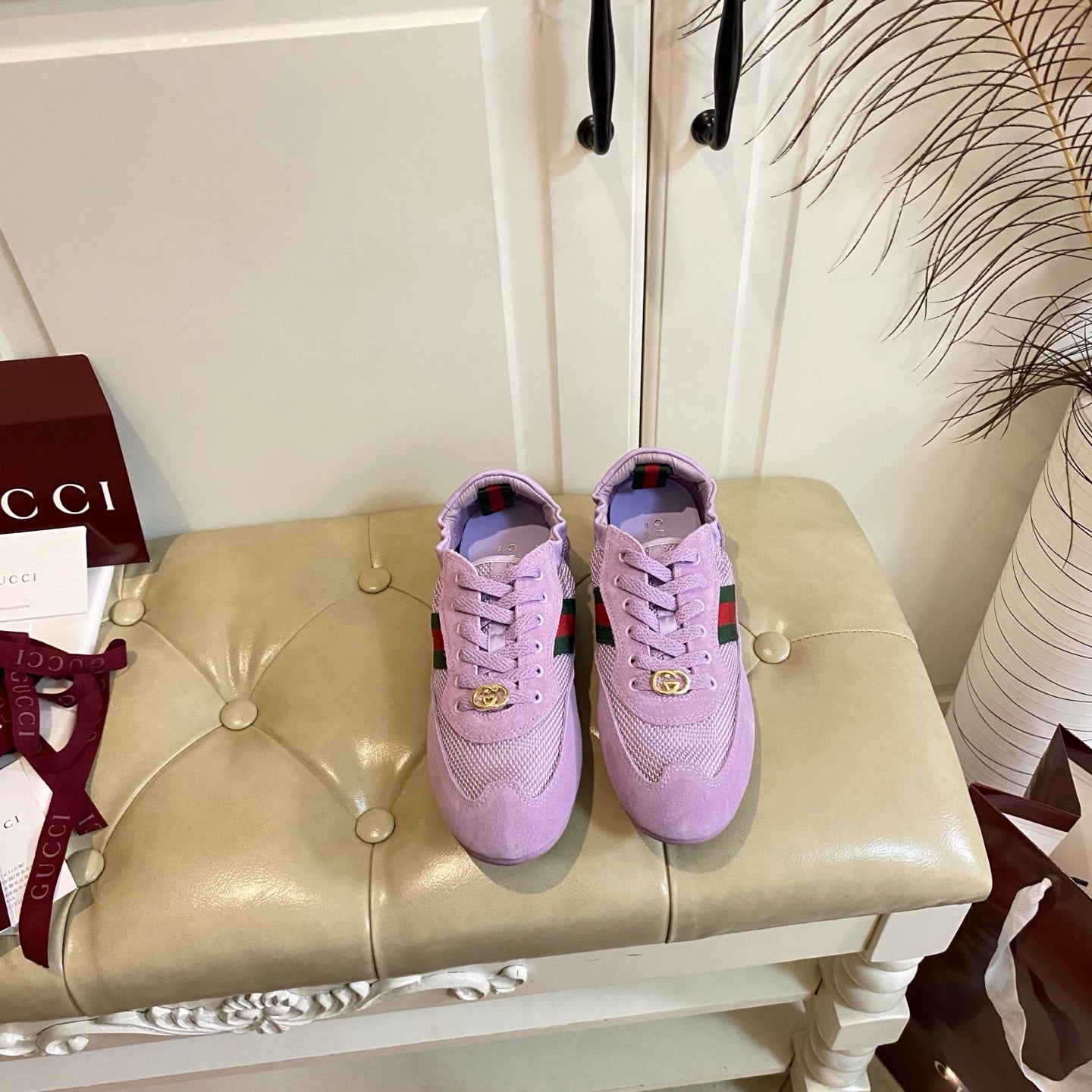 Gucci 26s Sneaker In Light Purple Suede And Mesh Fabric