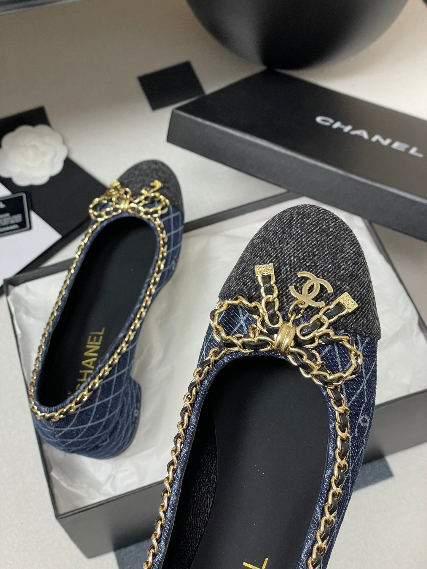 CC 25S 60mm Chain Bow Single Pumps Dark Blue Denim Black Grosgrain 247666