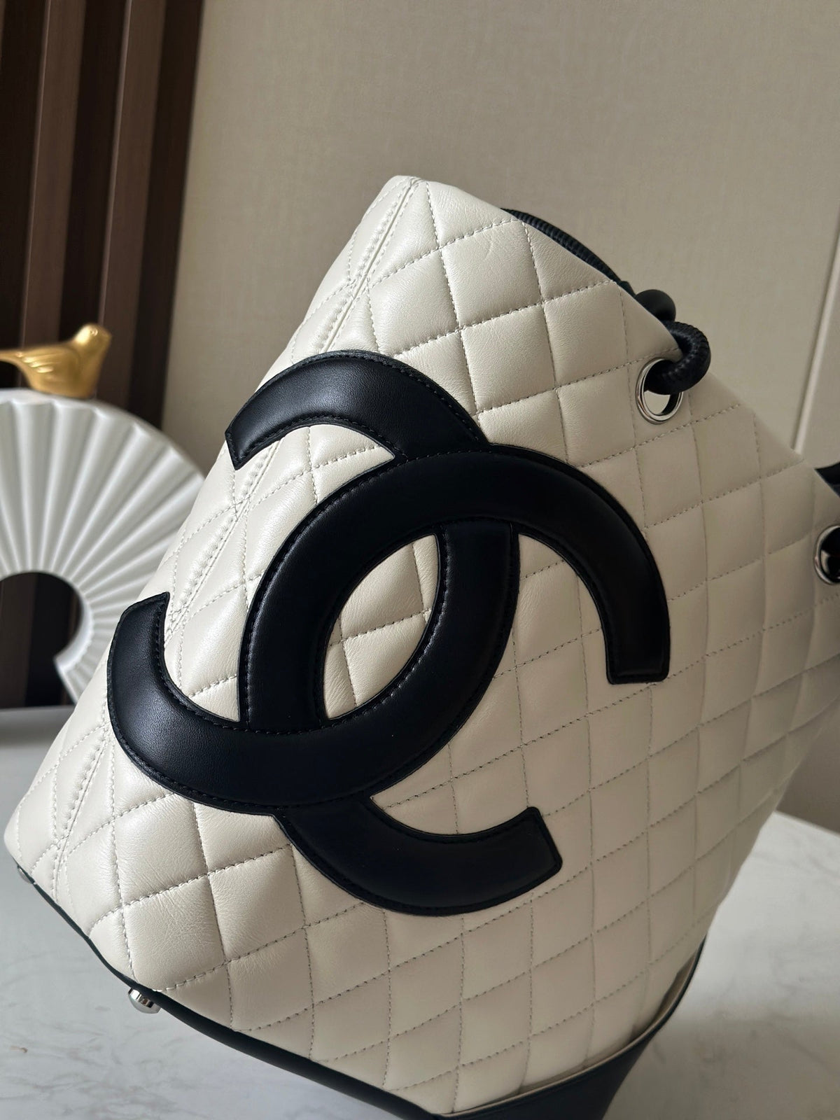 Chanel 25s Cambon Ligne Tote Bag 24cm In White Mix Black Calfskin